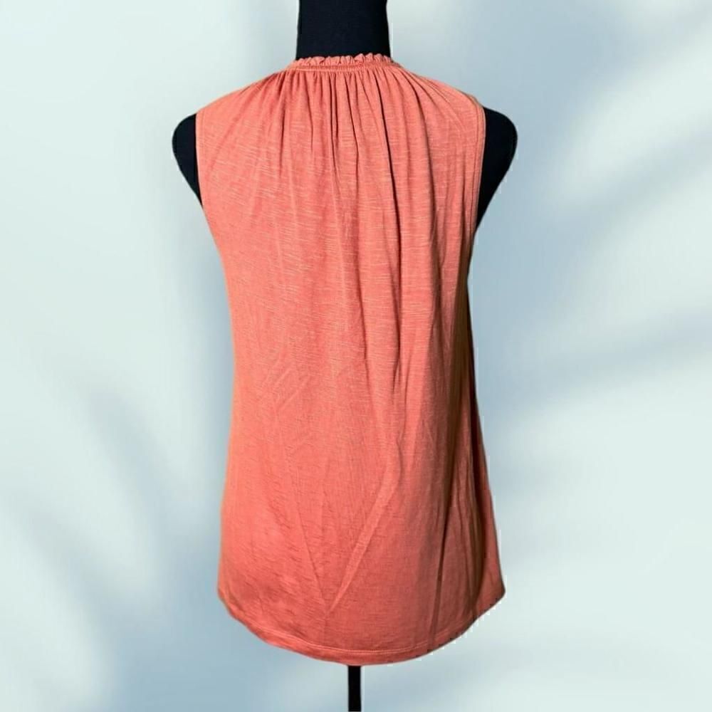 SIMPLY VERA VERA WANG women’s orange high ruffle neck sleeveless blouse - Picture 3 of 7